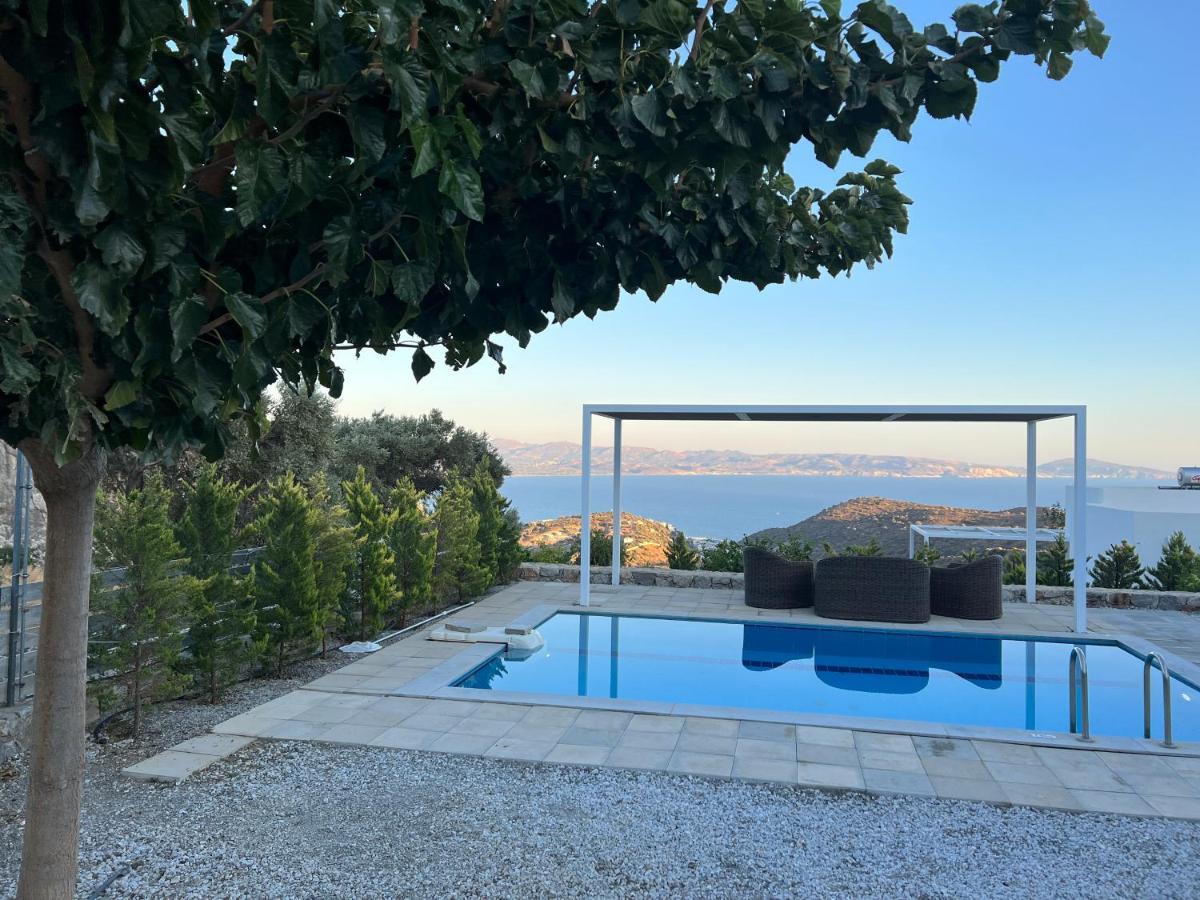 Evgoro Luxury Suites Agia Galini Dış mekan fotoğraf