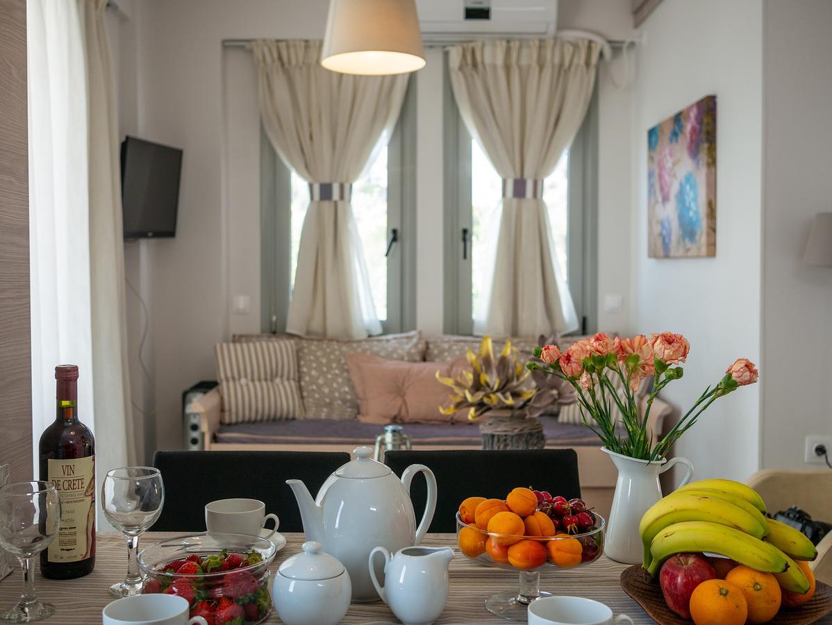 Evgoro Luxury Suites Agia Galini Dış mekan fotoğraf